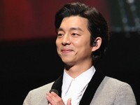 コン・ユ、日本武道館でデビュー10周年記念ファンミーティング（11）