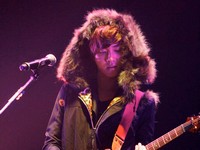 韓国の人気ロックバンドFTISLAND(FTアイランド)が、横浜アリーナで12月23、24日の2日間『FTISLAND X'mas Live 2011 ~Winter's Night~』を行い、3万人の観客を動員した。 韓国の人気ロックバンドFTISLAND(FTアイランド)が、横浜アリーナで12月23、24日の2日間『FTISLAND X'mas Live 2011 ~Winter's Night~』を行い、3万人の観客を動員した。