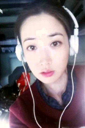 チョ・ジョンウォンは26日、自身のme2dayに「出勤する時はラブソングが最高！2011年を締めくくる甘いラブソングで寂しさを紛らわせるのはどうですか？心が温まる良い曲があれば推薦してくださいね」というコメントと共に写真を投稿した。写真=チョ・ジョンウォンのme2day