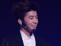 2PM『2PM ARENA TOUR 2011“REPUBLIC OF 2PM”』を開催―さいたまスーパーアリーナ：ウヨン（1）