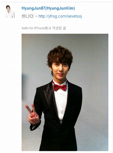 最近俳優としても活躍しているSS501のキム・ヒョンジュン（マンネ）が、8kgも減量した写真を公開し注目を集めている。写真=キム・ヒョンジュン（マンネ）のツイッター