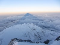 東京・表参道で「石川直樹展 Halluci Mountain －幻の山－」を開催中