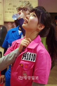 韓国でアイドルとして唯一“農業アイドル”と呼ばれている「MBLAQ」（エムブラック）のミル。ミルは自分名義の山を保有しており、大抵の農作業はこなせると語って先に話題となっていたが、今回はガールズグループ「Miss A」（ミスエイ）のスジのために牛を売ると発言し、注目を浴びている。