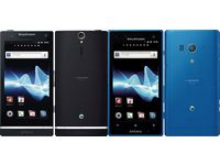 「Xperia　NX　SO－02D」（左）と「Xperia acro HD　SO－03D」（右）（画像：NTTドコモ）