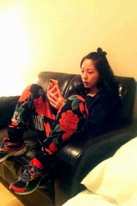 歌手BoA（ボア）のスッピンと花柄パンツファッションが話題になっている。写真＝BoAのツイッター