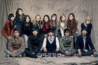 韓国JTBCの番組『少女時代と危険な少年たち』で、少女時代のメンバーたちは時には怖い先生として手厳しい忠告を行い、時には優しいお姉さんのように暖かくアドバイスするなど、5人の“危険な少年たち”と心を通わせている。