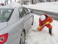 JAF、東京都心の積雪で救援依頼が急増（写真：JAF）