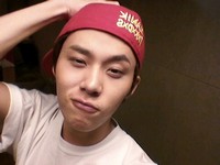 韓国男性グループ「BEAST」(ビースト)のヨン・ジュンヒョンが執着男をコンセプトにした新曲の作詞(ラップメイキング)を終え、その感想を伝えた。
