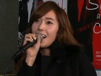 少女時代のジェシカが、JTBC『少女時代と危険な少年たち』（1月29日放送）の撮影でデビュー前のボーカルの先生キム・チョハンと再会した。
