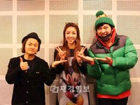 演歌アイドルのヨン・ジフが、キム・シニョンと共にSUPER JUNIOR（スーパージュニア）のシンドンと深夜のデートを楽しんだ。

