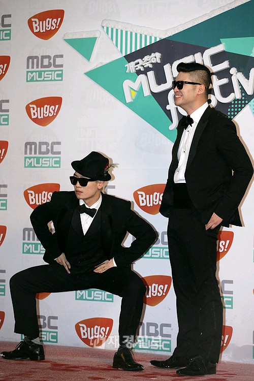 韓国MBCミュージックフェスティバルに出演したDynamic Duo(ダイナミック・デュオ)(2)