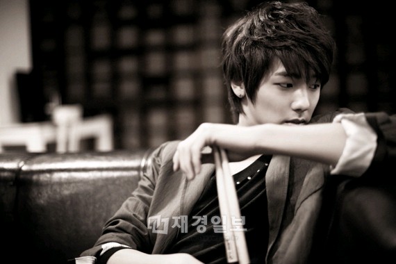 CNBLUE（シーエヌブルー）のカン・ミニョクが韓国KBSの新ドラマ『蔓ごと来たあなた』に出演する。