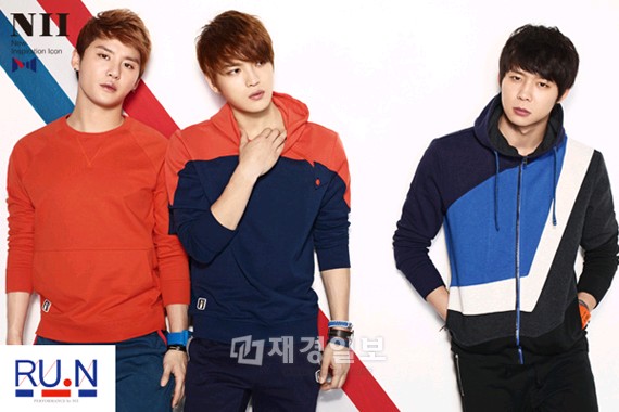 JYJ（ユチュン・ジェジュン・ジュンスによるユニット）とミン・ヒョリンが、ファッションブランドNIIのスポーツブランド「RU.N」の紙面広告で共演した。