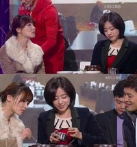 T-ARAのウンジョンが、韓国KBS2TV『ギャグコンサート』に松葉杖をついて登場した。写真= KBS放送キャプチャー T-ARAのウンジョンが、韓国KBS2TV『ギャグコンサート』に松葉杖をついて登場した。写真= KBS放送キャプチャー