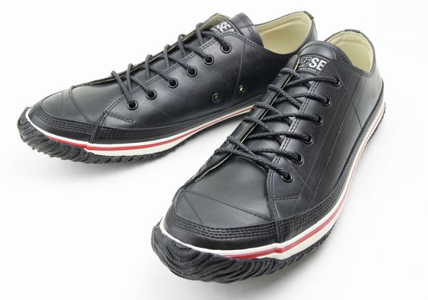 「スニーカー501」（画像：モンドデザイン）