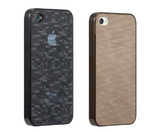 インタレップが公開した「iPhone 4S用薄型カバー＆フィルムセット」の製品写真（左：AINEZ、右：TETSU）