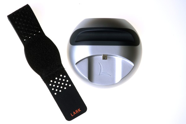 iPhone/iPad/iPod touchを使って、睡眠時間や睡眠の質など、睡眠状態を記録する「LARK アンアラームシステム」