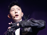 イ・ジュンギが除隊後初のファンミーティングを開き、ファンたちに感想を語った。