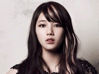 ガールズグループMiss A（ミスエイ）のスジが、俳優キム・スヒョンとの仲の良さを語った。