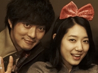 女優パク・シネと、歌手ユン・ゴンが『その女作詞、その男作曲』で深夜のクラブデートを楽しんだ。