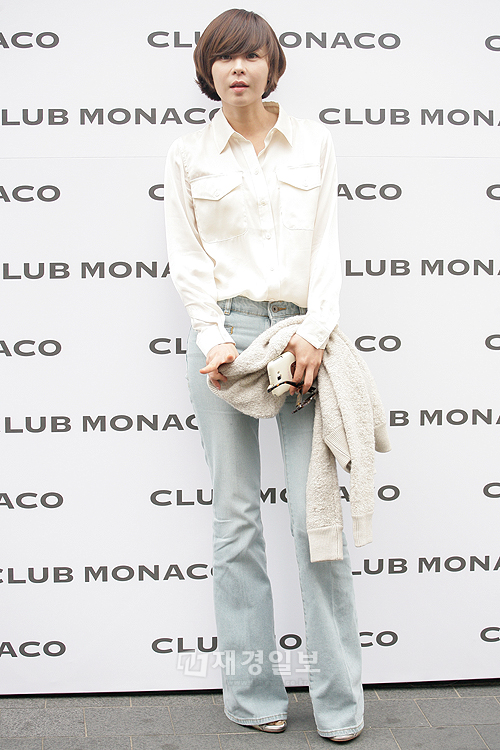 チェ・ガンヒ、クラブモナコ(Club Monaco)の 2012 S/Sプレゼンテーションに出席(1)