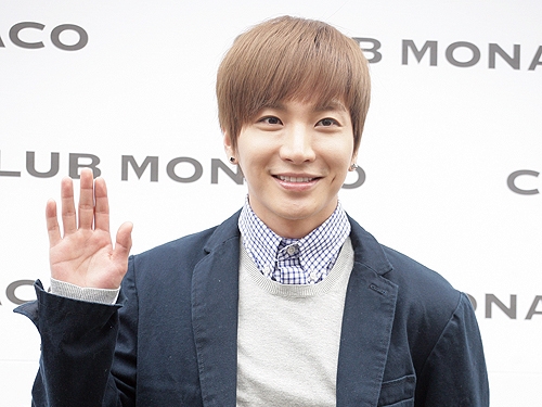 SUPER JUNIOR、クラブモナコ(Club Monaco)の2012 S/Sプレゼンテーションに出席 SUPER JUNIOR、クラブモナコ(Club Monaco)の2012 S/Sプレゼンテーションに出席