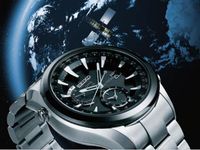 世界初のソーラーGPSウオッチ「セイコー アストロン」（画像：セイコーホールディングス）
