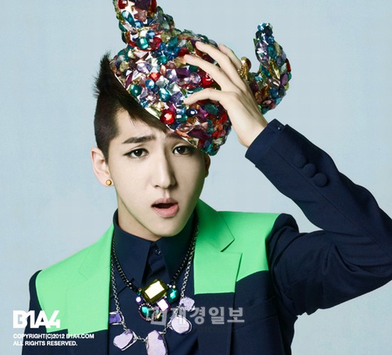 14日に初アルバムをリリースする5人組男性グループ「B1A4」は5日、公式ホームページ(b1a4.com)でブロックバスターを連想させる3D予告編を公開した。
