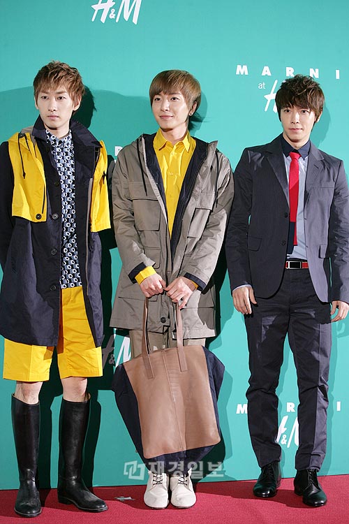 H&Mローンチパーティーに出席したSUPER JUNIORイトゥク・ウニョク・ドンヘ（1）