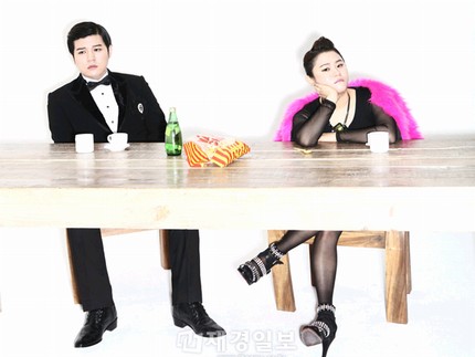 息の合ったMCが話題のSUPER JUNIOR（スーパージュニア）シンドンとお笑い芸人キム・シニョンが、生放送中にびっくり対決を宣言した。
