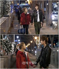 f(x)のルナとSS501のキム・キュジョンが甘い路上デートを楽しんだ。
