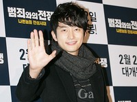 俳優のパク・シフが日本の3都市を皮切りにアジアツアーを開催する。