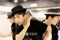 イ・ジュンギが、ニューシングル「Deucer」の収録曲を初めて披露することとなるイベント“Coming Back”を目前に、1日9時間にも及ぶ振り付けの練習を行っている。