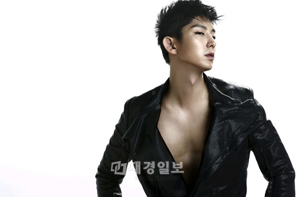 俳優イ・ジュンギの日本でのカムバックミーティング「Coming Back」が全席完売となった。
