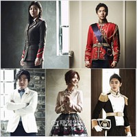 ハ・ジウォン、イ・スンギ、ユン・ジェムン、イ・ユンジ、チョ・ジョンソクなど『ザ・キング 2Hearts』の主人公たちが注目を集めている。写真 =キム·ジョンハクプロダクション ハ・ジウォン、イ・スンギ、ユン・ジェムン、イ・ユンジ、チョ・ジョンソクなど『ザ・キング 2Hearts』の主人公たちが注目を集めている。写真 =キム·ジョンハクプロダクション