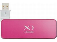 USB型データ通信専用端末「L-03D」(画像:NTTドコモ) USB型データ通信専用端末「L-03D」(画像:NTTドコモ)