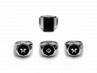 ドーバー ストリート マーケットにてAS Collectionのジュエリーを取り扱い決定