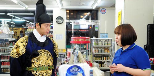 SBSの新ドラマ『屋根裏部屋の皇太子』が、いよいよ21日初回放送された。