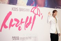 グンソク&少女時代ユナ主演『ラブレイン』制作発表会 チャン・グンソク(28) グンソク&少女時代ユナ主演『ラブレイン』制作発表会 チャン・グンソク(28)