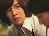 70年代と2012年の若者達のラブストーリーと、淡い初恋を胸にしまった中年男女の切ないロマンスを通じて、世代を超えて愛されることが期待されるドラマ『ラブレイン』。知っていれば更に面白く見ることのできるキーワードを公開しよう。