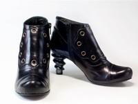 ちゃけちょけがエレガントで遊び心の効いた2012年秋冬シューズコレクションを発表