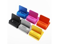 iPhoneやiPodに対応したアルミ製のモバイルスタンド「DN-69187」