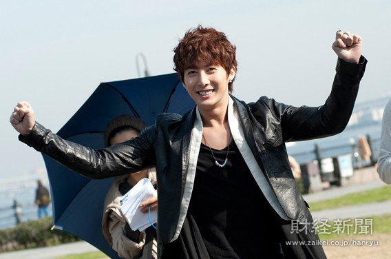 KBS drama『輝ける彼女』を通して初の演技に挑戦したSS501のキム・ヒョンジュンが、ドラマの最終回を迎え、感謝の気持ちと名残惜しさを伝えた。
