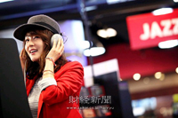 女優パク・ジニがMBC MUSICのスウィートなリアリティー番組『その女作詞、その男作曲』にキャスティングされ、話題を呼んでいる。 女優パク・ジニがMBC MUSICのスウィートなリアリティー番組『その女作詞、その男作曲』にキャスティングされ、話題を呼んでいる。