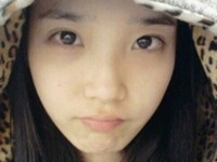 歌手IU（アイユ）のコメント遊びを利用したファンとの交流が関心を集めている。