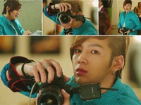 一人二役を演じるチャン・グンソクと少女時代ユナのドキドキロマンスが話題のKBS月火ドラマ『ラブレイン』で、チャン・グンソクがセクシーな魅力を披露し女心をつかんでいる。