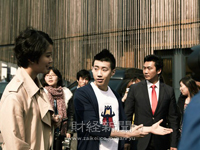 韓国MBC ミュージック『その女作詞、その男作曲』（演出クォン・ヨンチャン）で、2組のカップルがそれぞれ初顔合わせして特別な時間を過ごした。