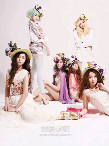 ベールに包まれてきた「HELLO VENUS（ハロービーナス）」の実体がこのたび明らかになった。