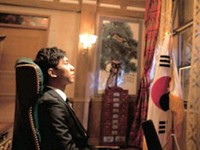 18日に放送されたMBCドラマ『ザ・キング2Hearts』第9話では、イ・スンギが国王の日記である“日省録”にまつわるパスワードを探し当てようと奮闘する姿が描かれた。写真 =キム·ジョンハクプロダクション