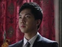 ドラマ『ザ・キング2Hearts』のイ・スンギとユン・ジェムン、2人の男の鳥肌立つカリスマ対決が視聴者を刺激した。